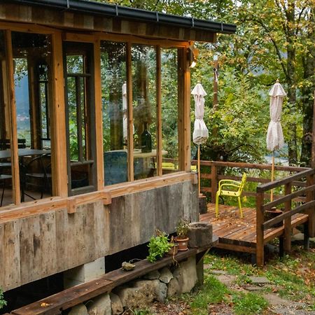 Wine Space Амбролаури Экстерьер фото